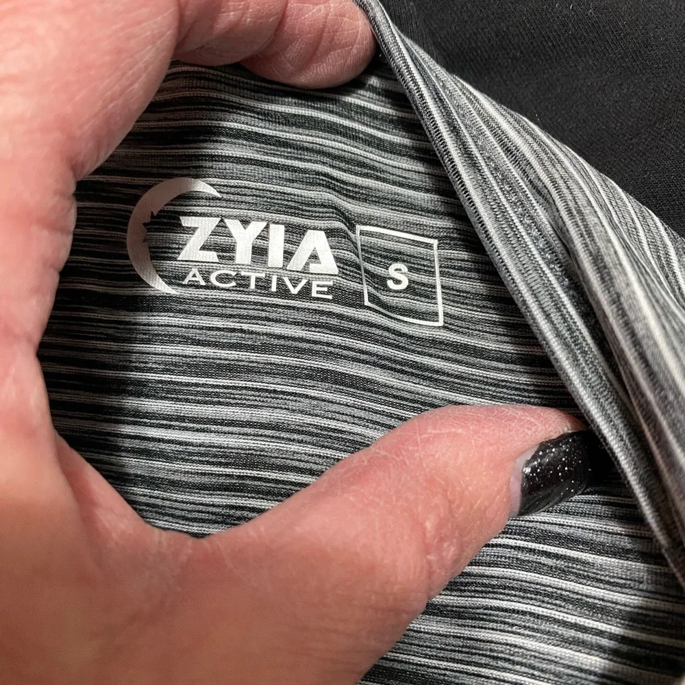 Zyia Active Grey and‎ White Striped T-Shirt, Size S
